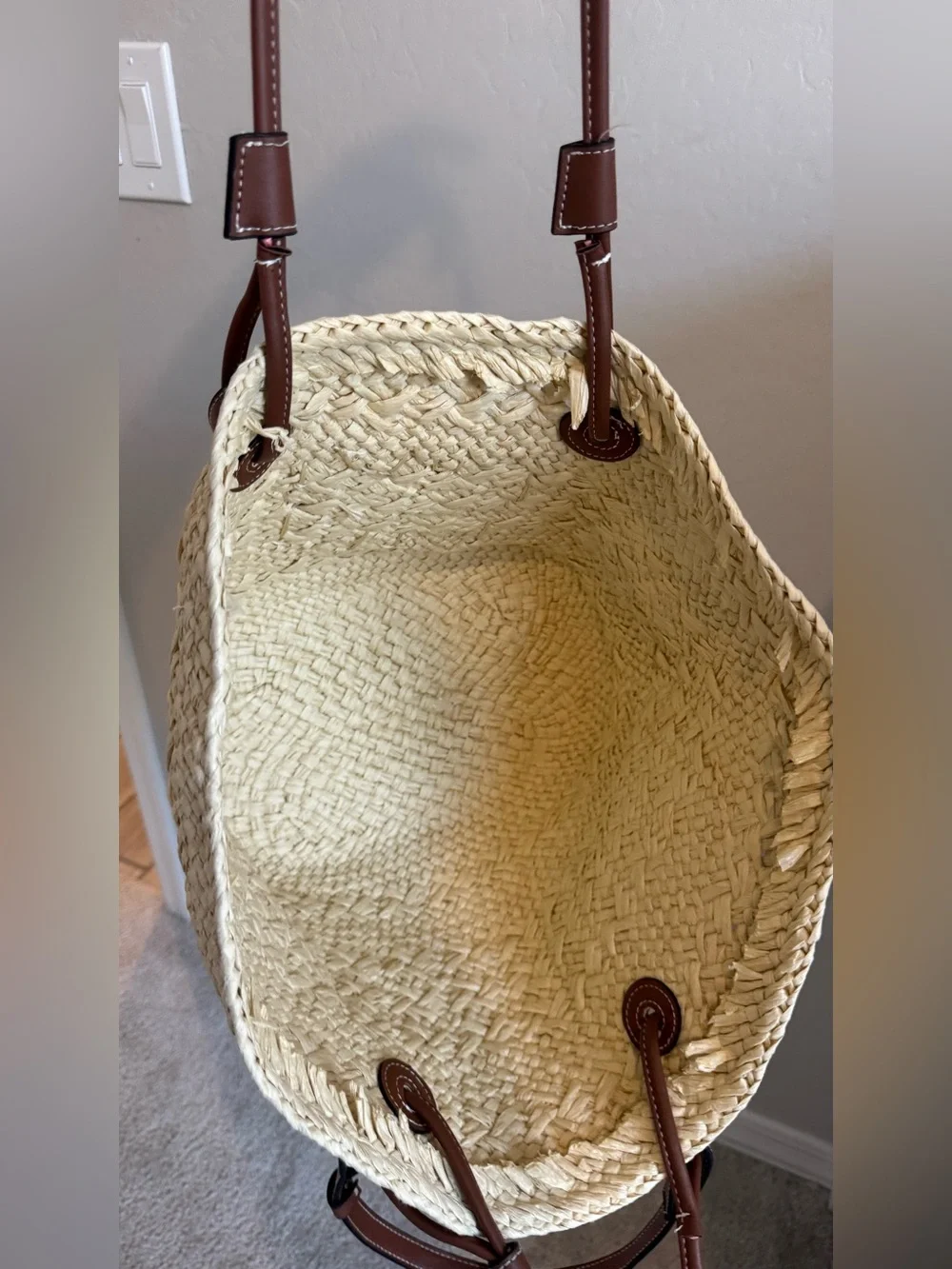 Straw Shoulder Tote Bag